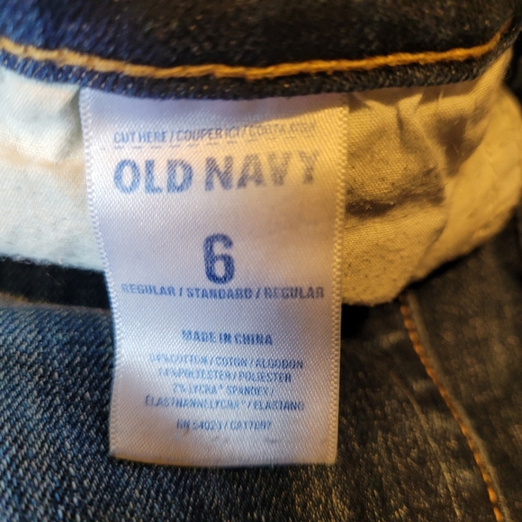 Old Navy Jeans - size 6 - Picture 3 of 3